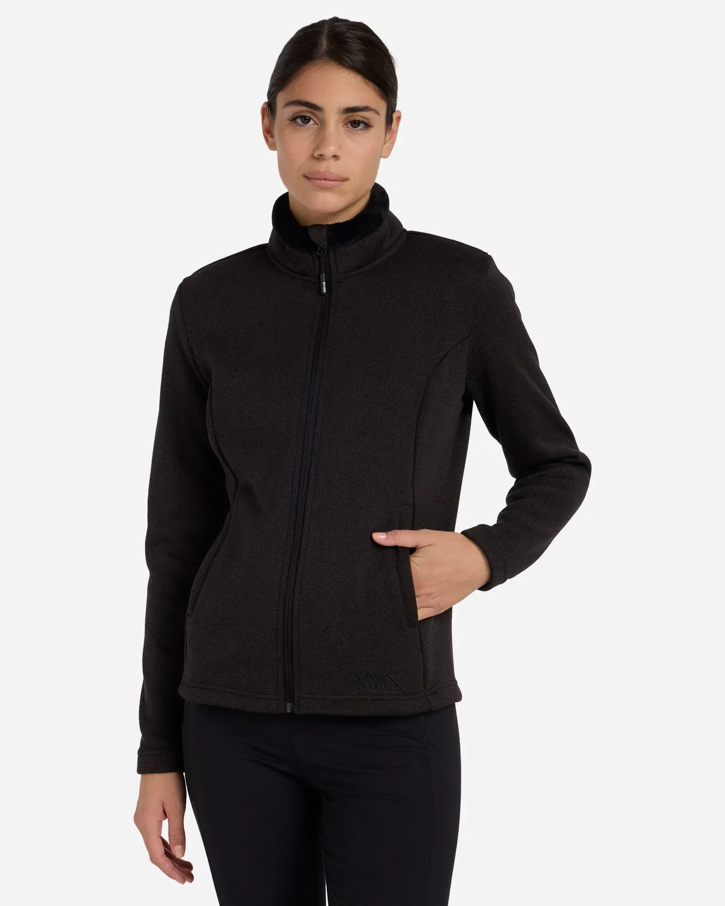Pile Mountain Essential Donna Nero
